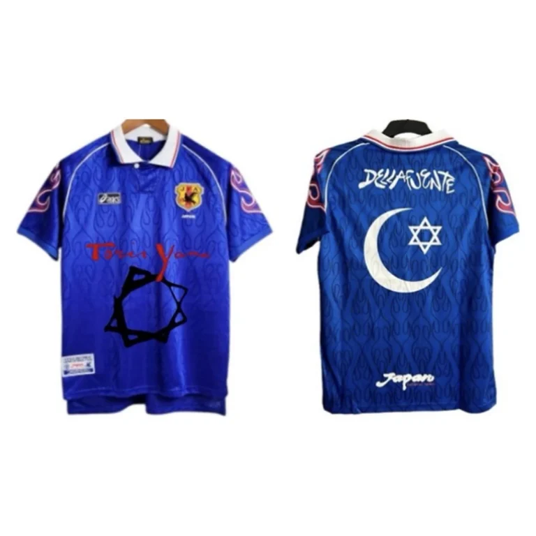 Camiseta Edición Especial Japón x DELLAFUENTE
