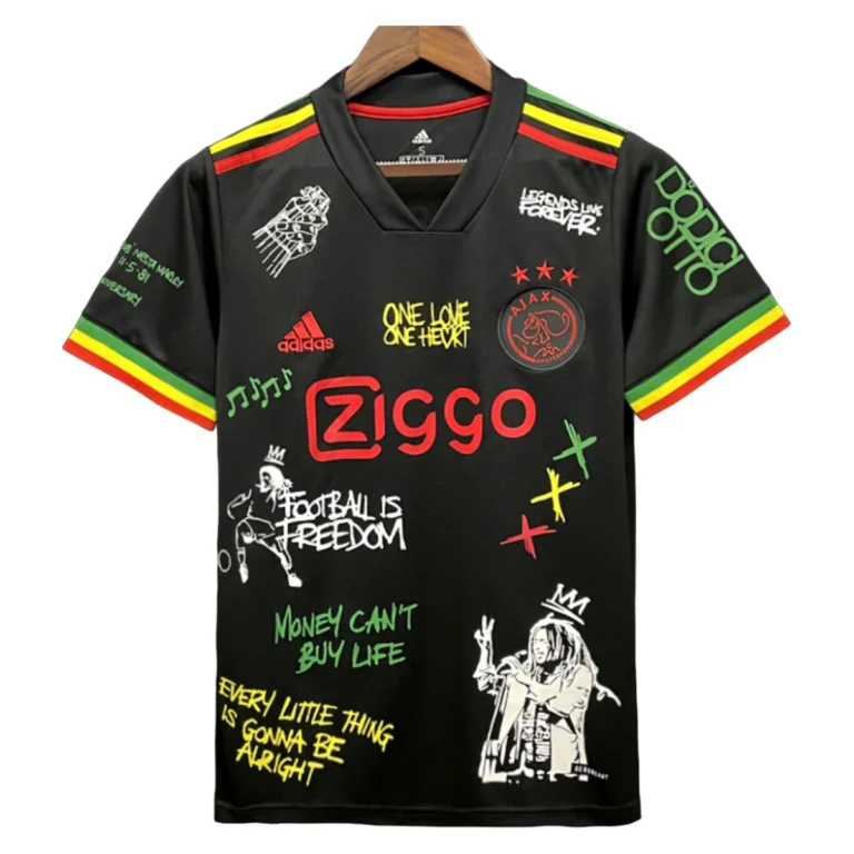 Concepto camiseta Ajax x Bob Marley