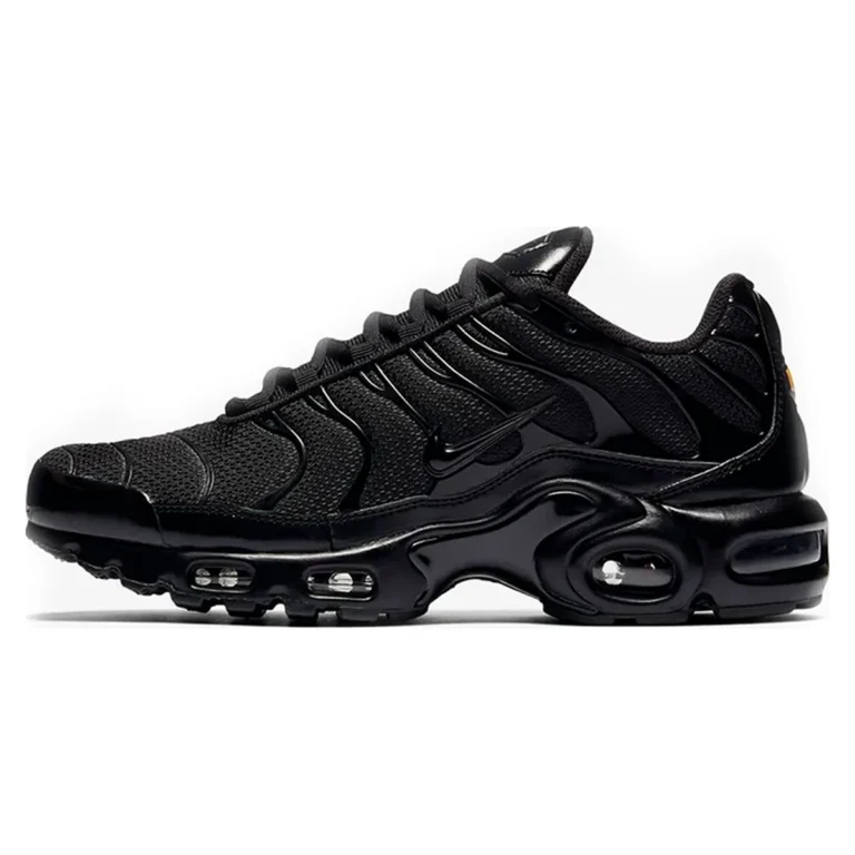 Nike TN Triple Black